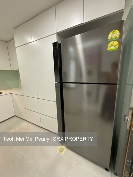 High Oak Condominium (D21), Condominium #512851121